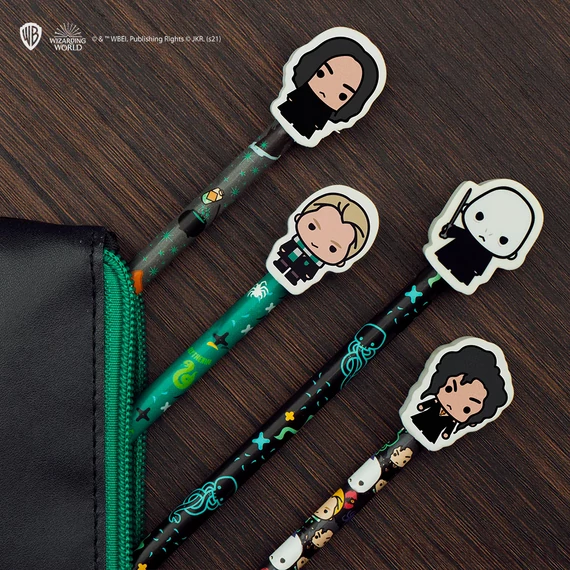 Harry Potter Sötét varázslatok írószer szett - Lord Voldemort és követői designnal
