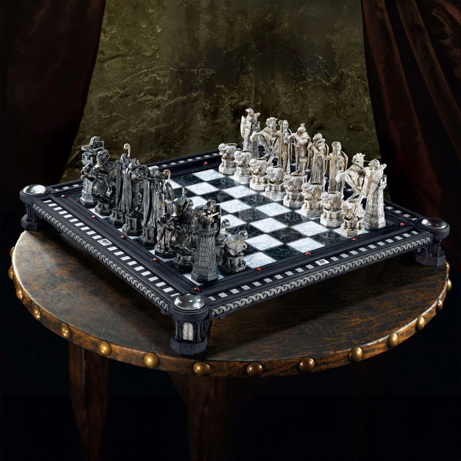 Harry Potter Final Challenge Wizard Chess Set | EU